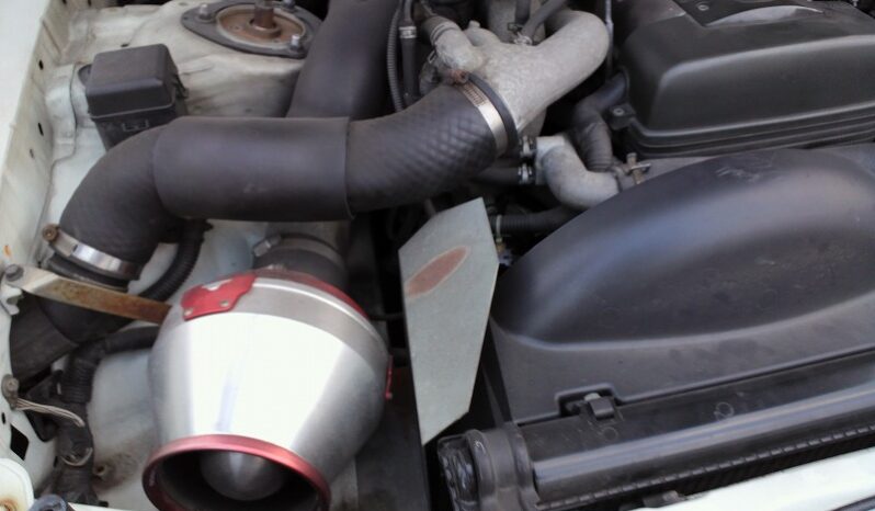 
								Toyota Hilax Surf full									