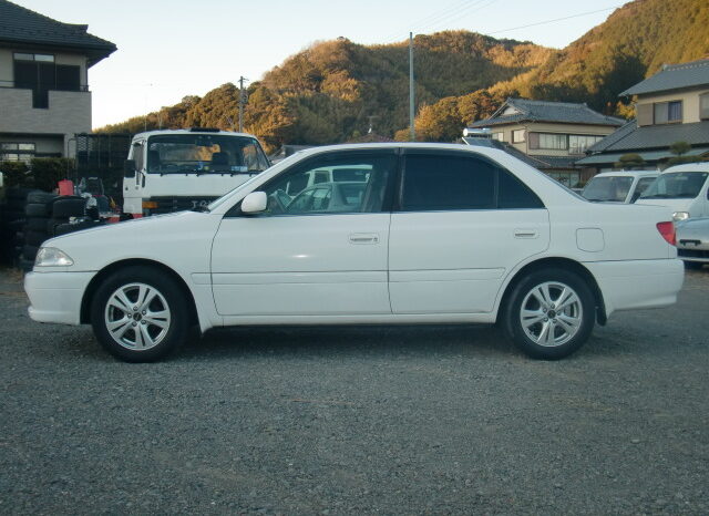 
								Toyota Carina full									