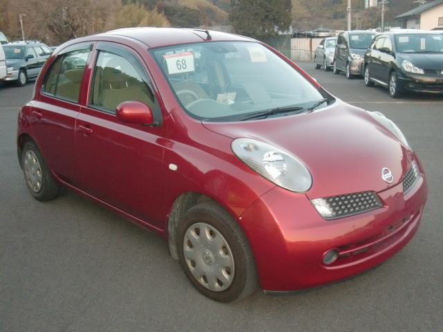 Nissan March