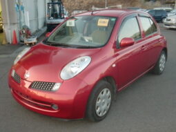 
										Nissan March full									