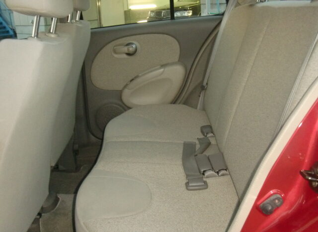 
								Nissan March full									