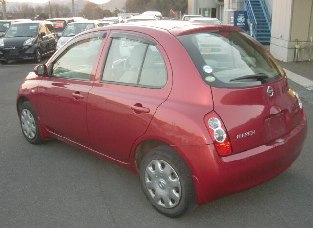 
								Nissan March full									