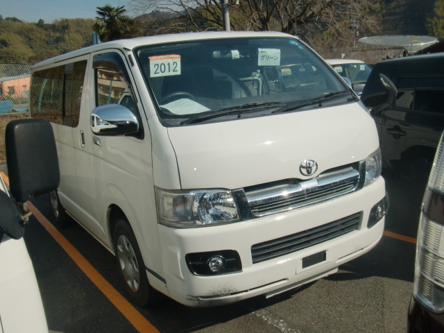 Toyota Regiearth van