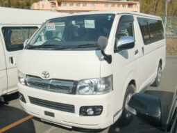 
										Toyota Regiearth van full									
