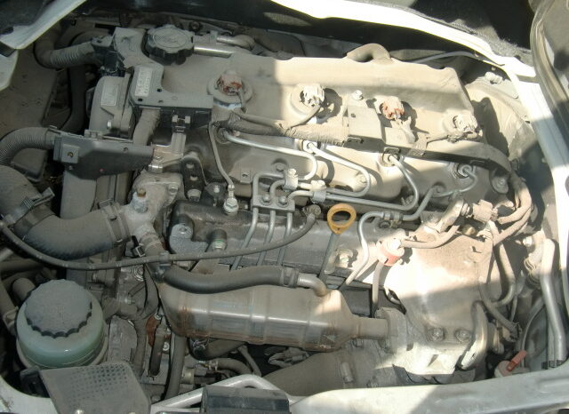 
								Toyota Regiearth van full									